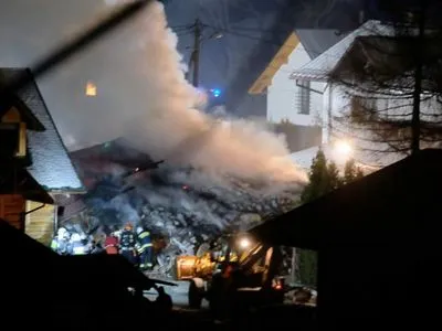 Шість людей загинули через вибух на курорті в Польщі
