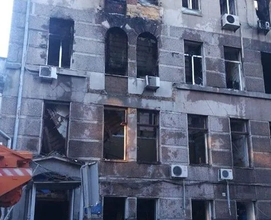 У лікарнях досі 26 постраждалих через пожежу в одеському коледжі