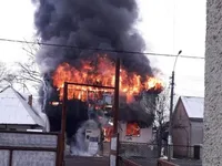 На Закарпатье крупный пожар в магазине стройматериалов