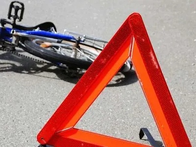 Во Львовской области водитель совершил смертельный наезд на велосипедистку