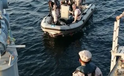 В Красном море саудовские пограничники эвакуировали на берег украинку