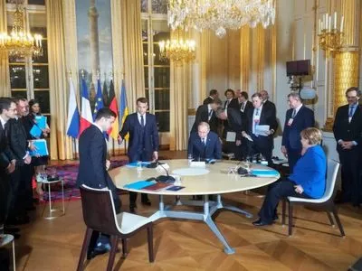 В ОП заявили про успішність переговорів в Парижі