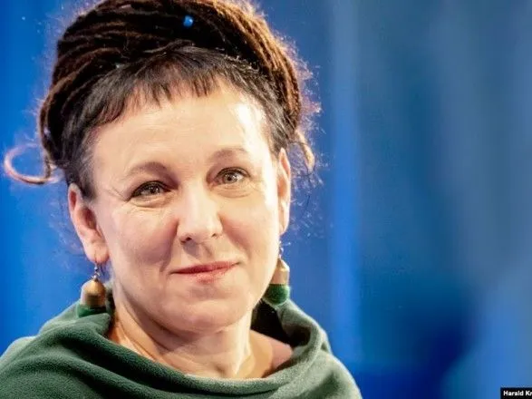 Польській письменниці з українським корінням вручили Нобелівську премію