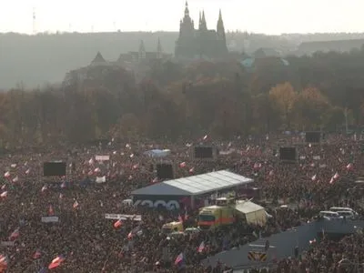 В Чехии проходят протесты с требованием отставки премьер-олигарха Бабиша