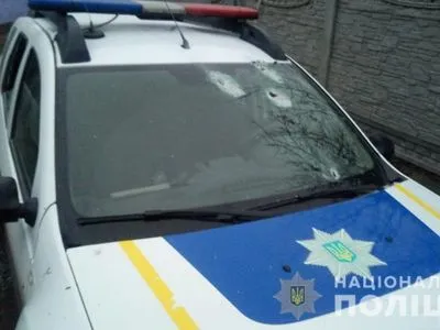 На Київщині чоловік із рушниці обстріляв поліцейських – введена спецоперація