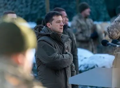 Зеленський привітав воїнів і ветеранів Сухопутних військ України