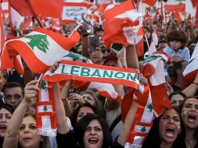 Під час протестів в Бейруті постраждали понад 50 осіб