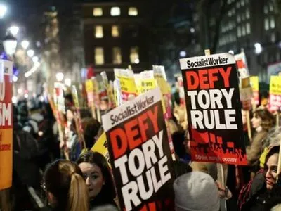 У Лондоні почалися протести через перемогу партії Джонсона на виборах