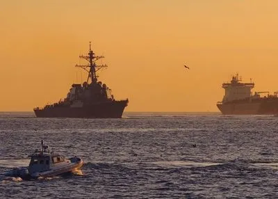 Есмінець ВМС США увійшов у Чорне море