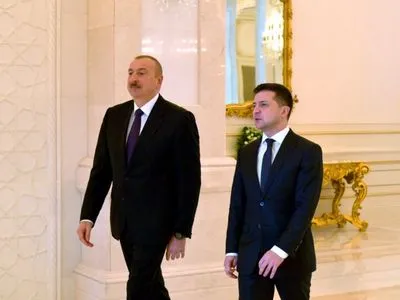 Зеленський запросив в Україну азербайджанських інвесторів