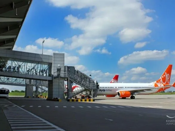 Аеропорт Ярославського оголосив відкриття прямого авіасполучення Харкова з Батумі, Бургасом і Тель-Авівом від SkyUp Airlines