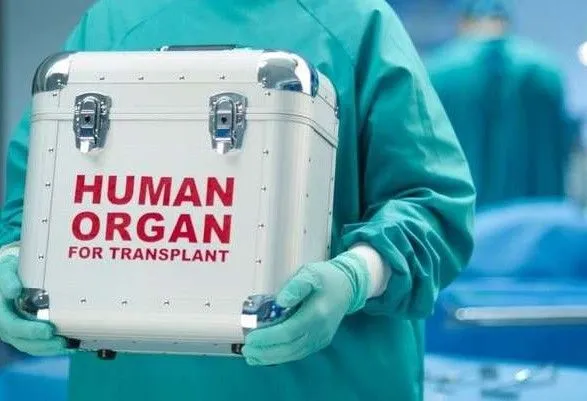 В Правительстве приняли решение о трансплантации и лечении за рубежом - Гончарук