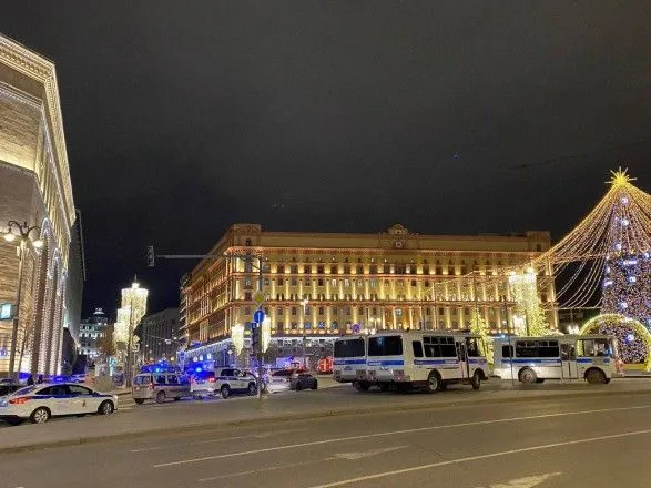 Стрілянина біля будівлі ФСБ у Москві: що відомо