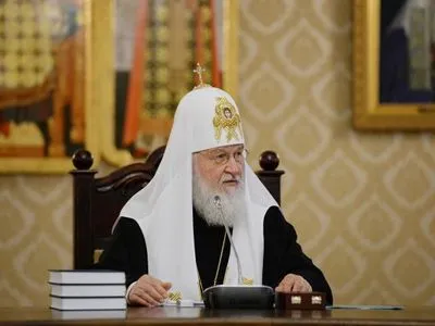Патріарх Кирило дозволив частину богослужінь РПЦ російською мовою
