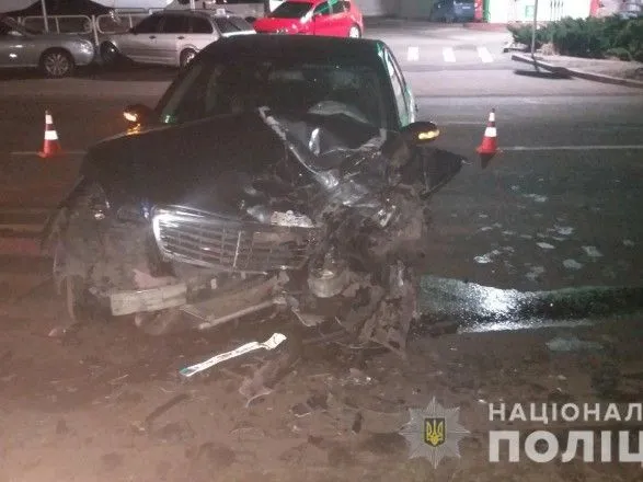 Два таксі зіткнулись у Миколаєві, є постраждалі