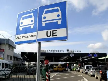 Прикордонники заявили про зменшення черг на в'їзд з Польщі в Україну