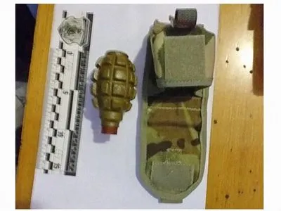 В Харькове мужчина пытался пронести гранату в суд