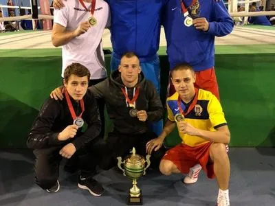 Українські боксери вибороли три "золота" на турнірі в Тунісі