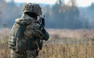 ООС: боевики 9 раз обстреляли украинские позиции, есть раненый