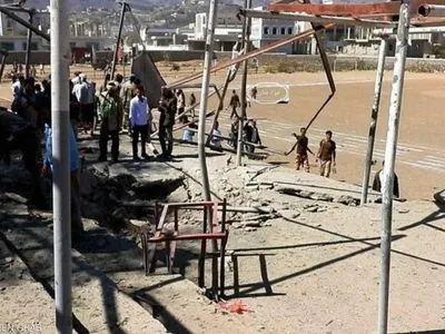 На військовому параді в Ємені стався ракетний обстріл