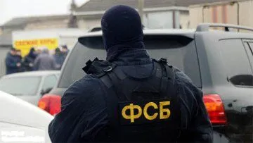 У ФСБ заявили про затримання двох українців на адмінмежі з Кримом
