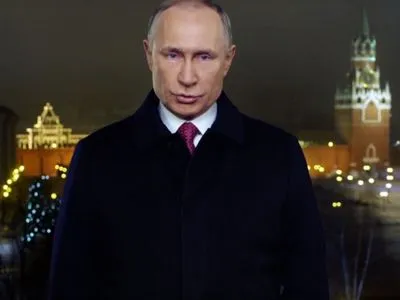 Госканалы РФ отключили лайки на YouTube под новогодним обращением Путина