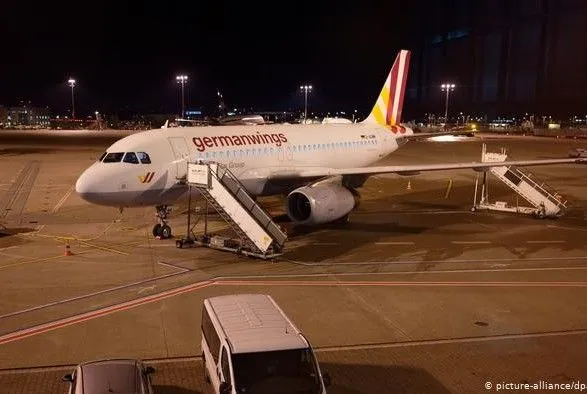 В дочерней авиакомпании Lufthansa провели новогоднюю забастовку