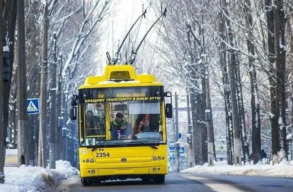 На Рождество в Киеве изменят движение общественного транспорта и работу станций метро