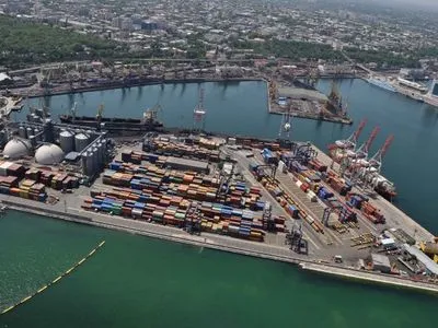 Україна у 2019 році на 18% наростила обсяги контейнерних перевезень