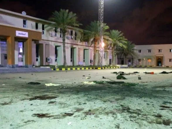Число жертв авиаудара по военной академии в Ливии возросло до 30