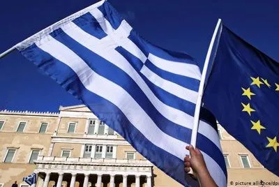 Греция закрывает представительство МВФ в Афинах