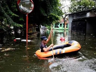 Кількість загиблих від повені в Індонезії зросла до 66 осіб