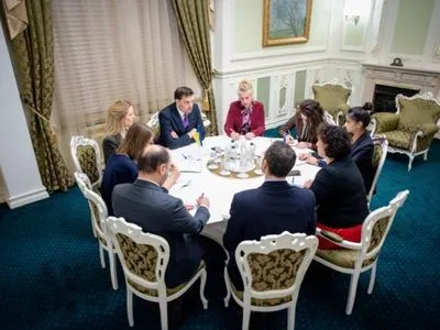 Гончарук обсудил с британским послом сотрудничество после выхода страны из ЕС