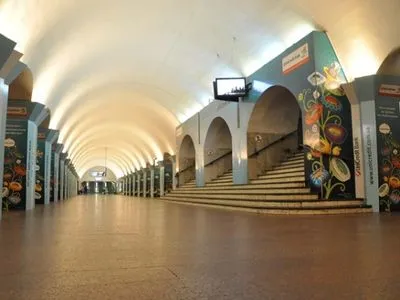 У столиці закрили станцію метро "Майдан Незалежності" через загрозу вибуху