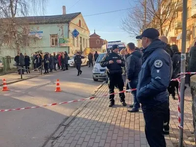 В Ровно ищут взрывчатку в суде
