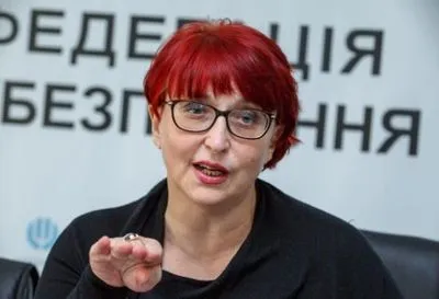"Слуга народа" Третьякова считает заявление Гончарука политическим извинением