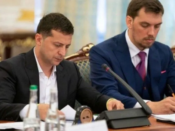 Зеленский получил заявление Гончарука об отставке - Офис Президента