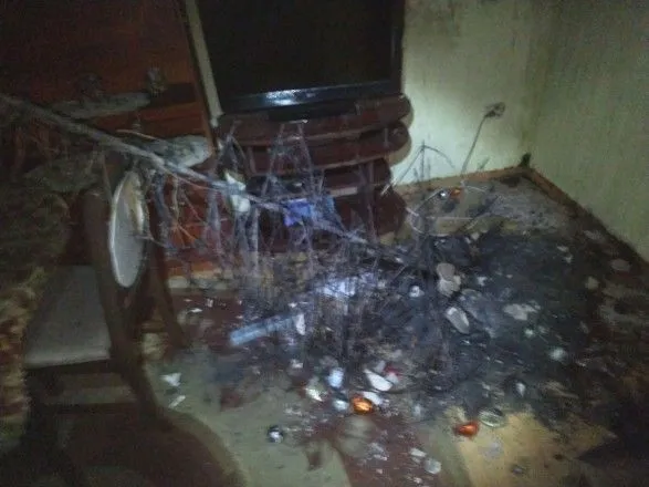 На Львівщині у квартирі виникла пожежа через новорічну ялинку