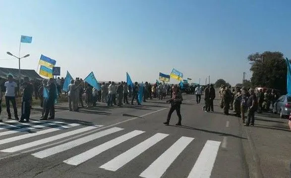 Кримські татари запланували масовий перетин адмінкордону з окупованим Кримом