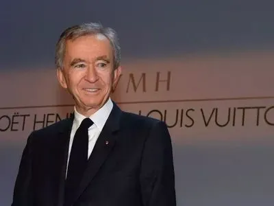 Владелец Louis Vuitton потерял лидерство в списке самых богатых людей мира из-за китайского коронавируса