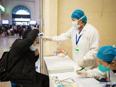 Неизвестная форма пневмонии в Китае: заболело более 400, умерло девять