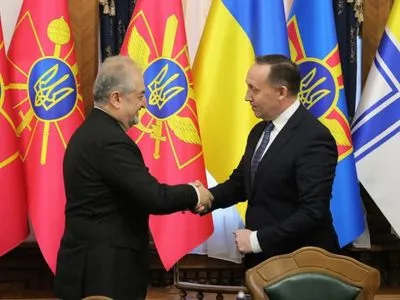 Україна та Туреччина обговорили оборонно-промислове співробітництво