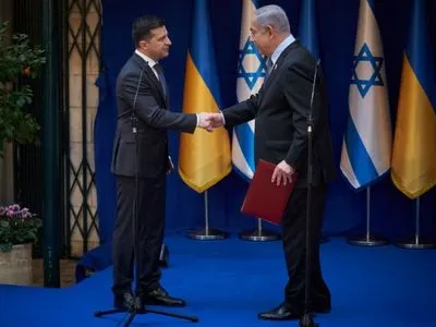 Зеленский обсудил с Нетаньяху отказы украинцам во въезде в Израиль