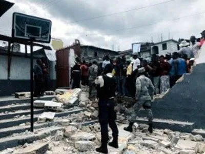 На Гаити грузовик протаранил ограждение школы, есть пострадавшие и погибшие