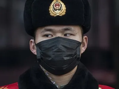 Кількість хворих коронавірусом у Китаї зростає: 56 загиблих