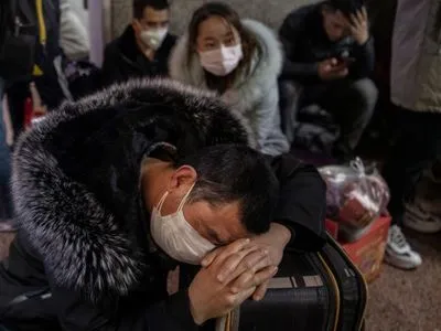 Количество больных на коронавирус в Китае перевалило за 2 тысячи