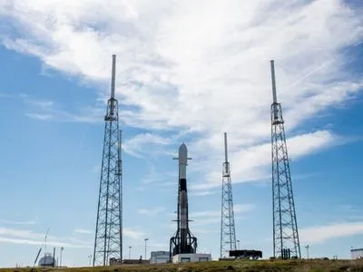 Компания SpaceX отложила запуск ракеты с 60 микроспутниками системы Starlink
