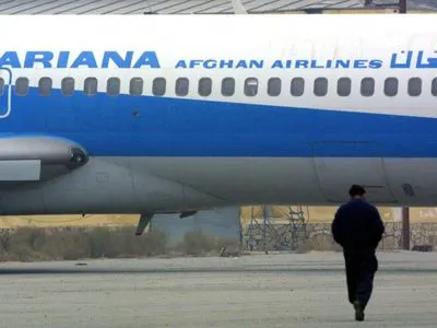 В Афганістані впав літак, на борту могли перебувати 83 людини - ЗМІ