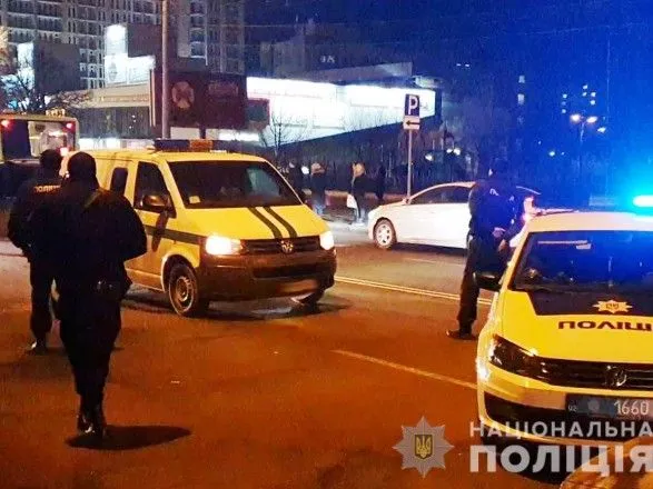 В Виннице автобус наехал на пешехода, после чего его насмерть сбил встречный Volkswagen