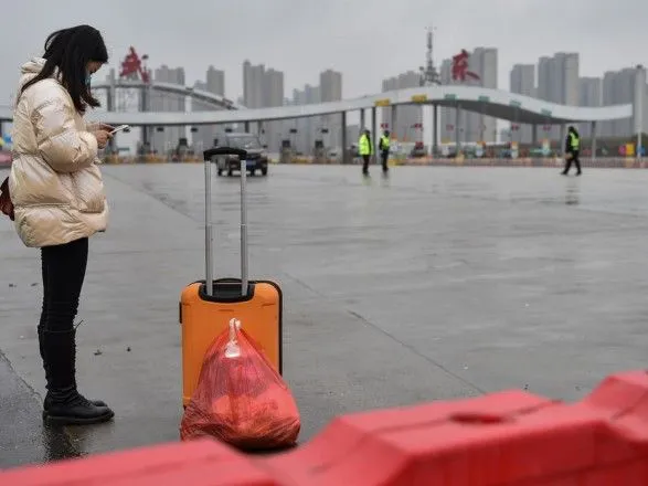 Ситуація у Китаї: 6 тис. з підозрою на коронавірус, хворе немовля та 5 млн порушників карантину